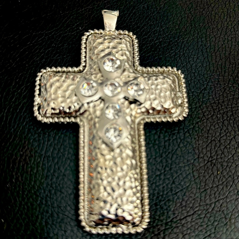 Xtra large hammered cross pendant